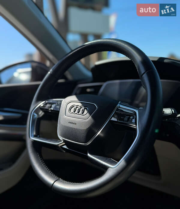 Внедорожник / Кроссовер Audi e-tron 2019 в Луцке
