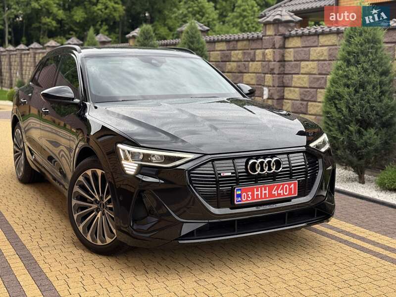Внедорожник / Кроссовер Audi e-tron 2022 в Луцке