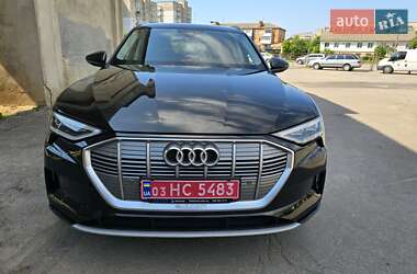 Внедорожник / Кроссовер Audi e-tron 2020 в 
