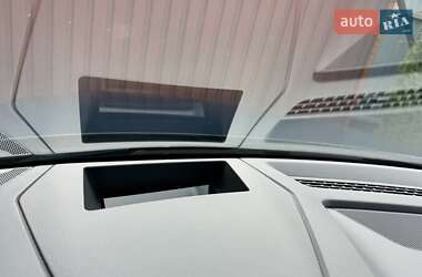 Внедорожник / Кроссовер Audi e-tron 2022 в 