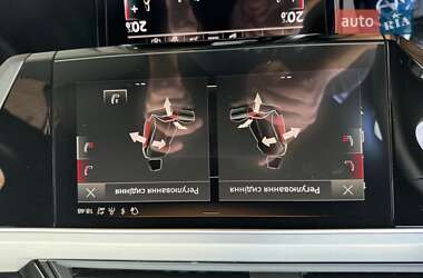 Внедорожник / Кроссовер Audi e-tron 2022 в 