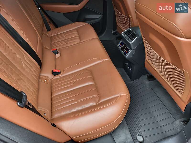 Внедорожник / Кроссовер Audi e-tron 2019 в Полтаве