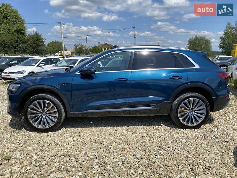 Внедорожник / Кроссовер Audi e-tron 2019 в Львове