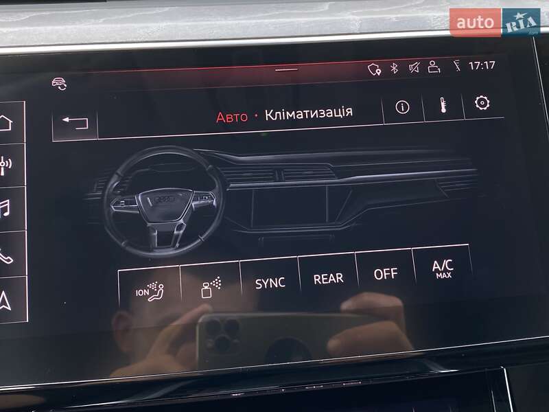 Внедорожник / Кроссовер Audi e-tron 2019 в Львове