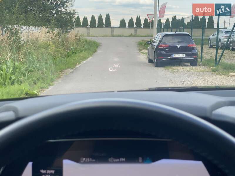 Внедорожник / Кроссовер Audi e-tron 2019 в Львове