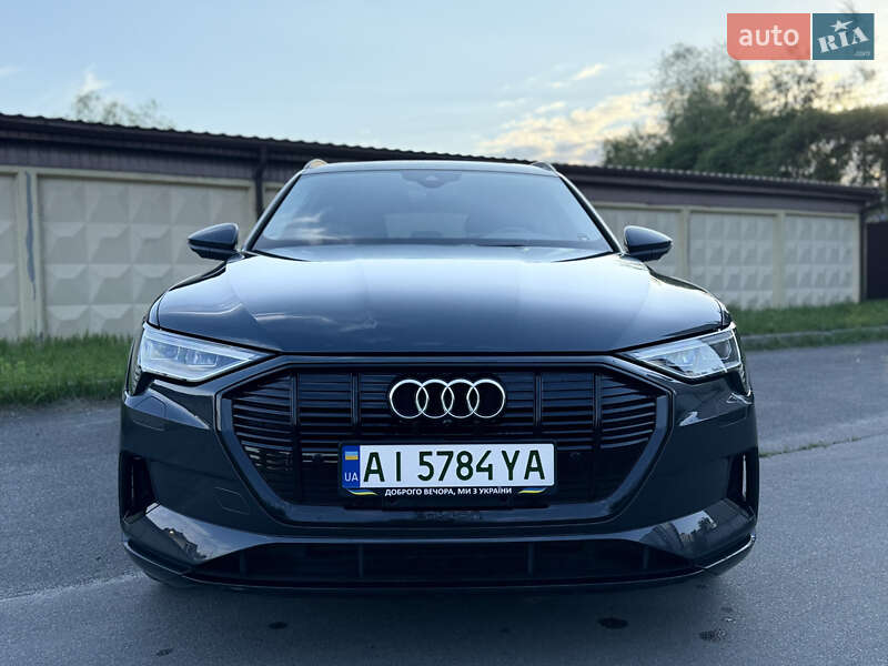 Audi e-tron 2021