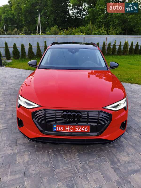 Внедорожник / Кроссовер Audi e-tron 2020 в Луцке
