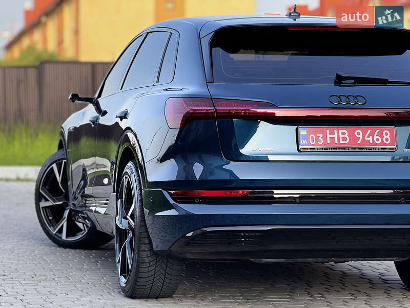 Внедорожник / Кроссовер Audi e-tron 2020 в Львове