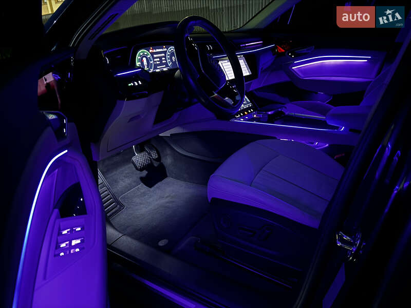 Внедорожник / Кроссовер Audi e-tron 2020 в Львове