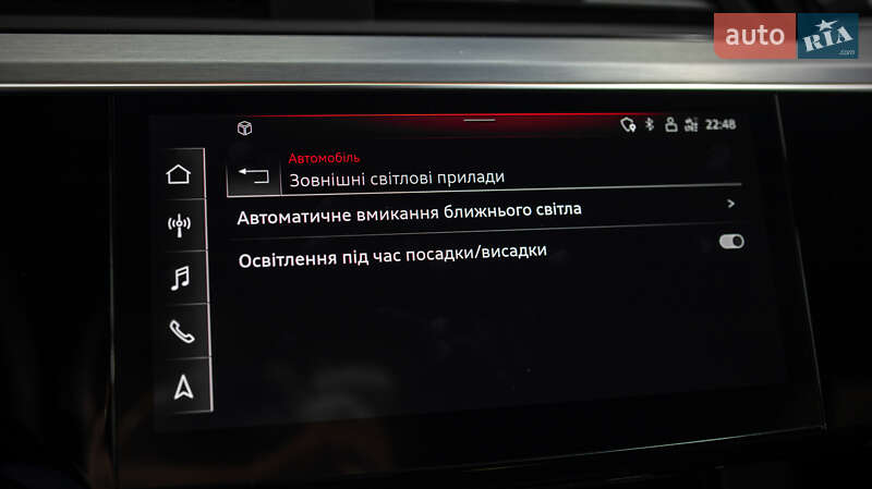 Позашляховик / Кросовер Audi e-tron 2021 в Чернівцях