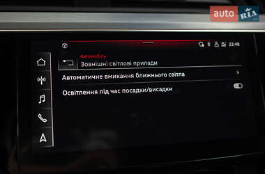 Внедорожник / Кроссовер Audi e-tron 2021 в 