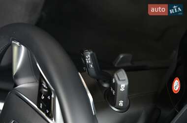 Внедорожник / Кроссовер Audi e-tron 2021 в 