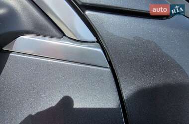 Внедорожник / Кроссовер Audi e-tron 2019 в 