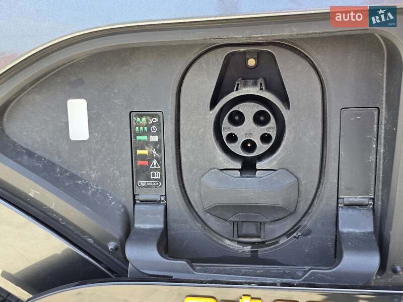 Внедорожник / Кроссовер Audi e-tron 2019 в Ивано-Франковске