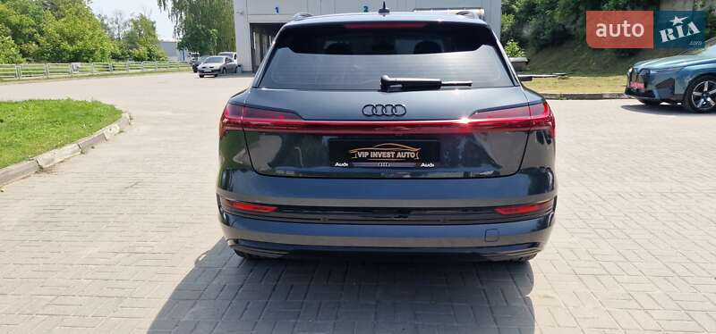 Внедорожник / Кроссовер Audi e-tron 2019 в Тернополе
