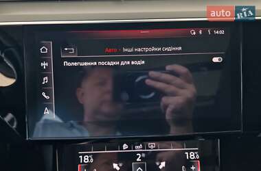 Внедорожник / Кроссовер Audi e-tron 2020 в 