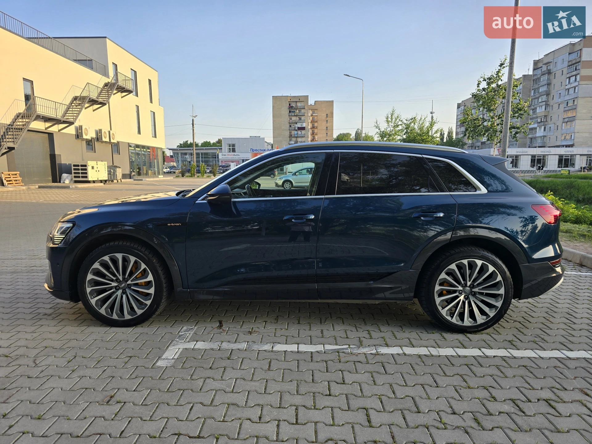 2018 Audi e-tron - мініатюра 4