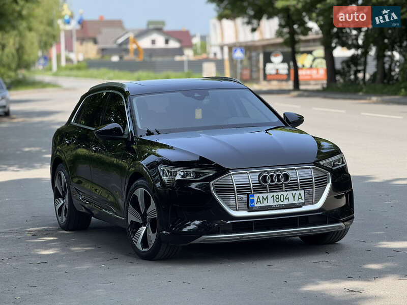 Внедорожник / Кроссовер Audi e-tron 2019 в Звягеле