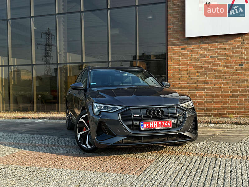 Внедорожник / Кроссовер Audi e-tron 2023 в Мукачево