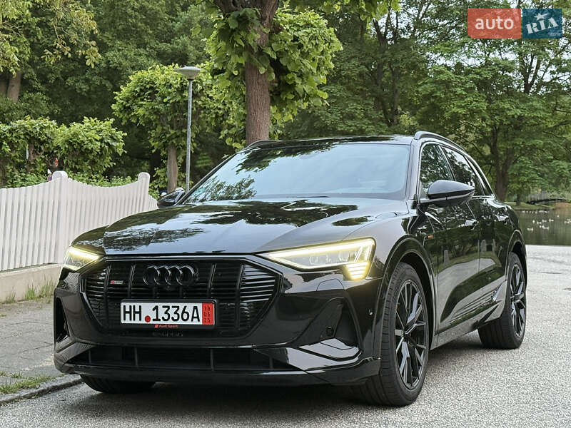Внедорожник / Кроссовер Audi e-tron 2023 в Львове