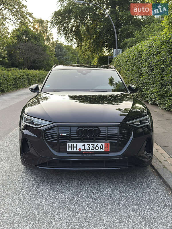 Внедорожник / Кроссовер Audi e-tron 2023 в Львове
