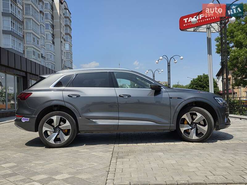 Внедорожник / Кроссовер Audi e-tron 2019 в Ивано-Франковске
