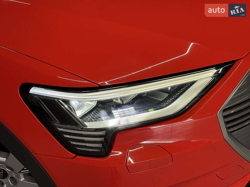 Внедорожник / Кроссовер Audi e-tron 2020 в Владимире