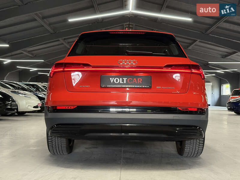 Внедорожник / Кроссовер Audi e-tron 2020 в Владимире