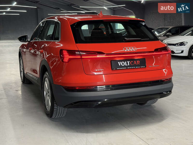 Внедорожник / Кроссовер Audi e-tron 2020 в Владимире