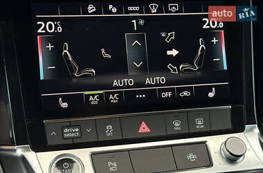 Внедорожник / Кроссовер Audi e-tron 2021 в 