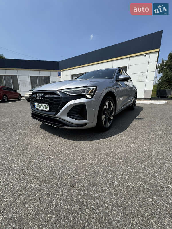 Внедорожник / Кроссовер Audi e-tron 2020 в Киеве