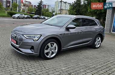 Внедорожник / Кроссовер Audi e-tron 2019 в 