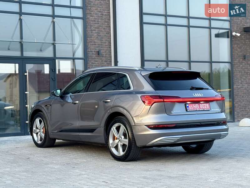 Внедорожник / Кроссовер Audi e-tron 2020 в Тернополе