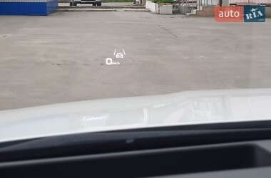 Внедорожник / Кроссовер Audi e-tron 2020 в 
