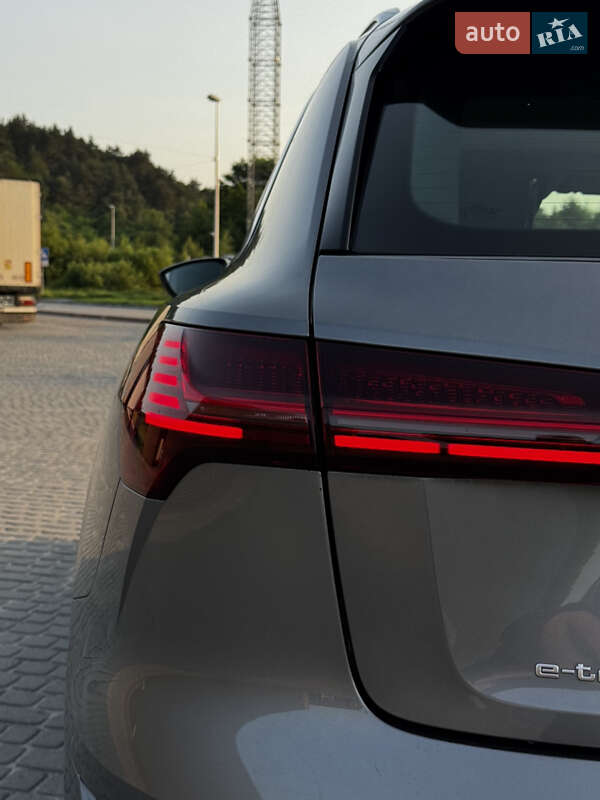 Внедорожник / Кроссовер Audi e-tron 2020 в Львове