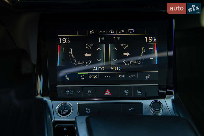 Внедорожник / Кроссовер Audi e-tron 2020 в Ужгороде