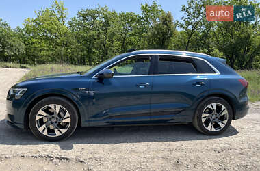 Внедорожник / Кроссовер Audi e-tron 2020 в Днепре