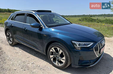 Внедорожник / Кроссовер Audi e-tron 2020 в Днепре