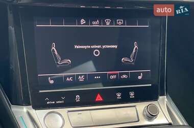 Внедорожник / Кроссовер Audi e-tron 2019 в 