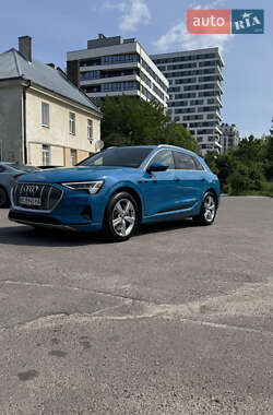 Внедорожник / Кроссовер Audi e-tron 2019 в Львове