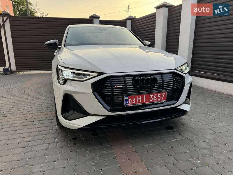 Внедорожник / Кроссовер Audi e-tron 2022 в Луцке