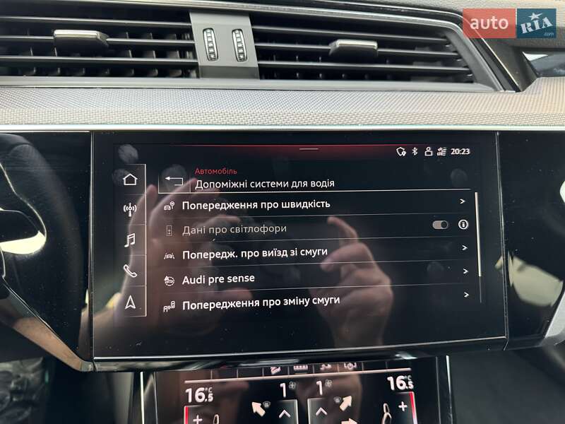 Внедорожник / Кроссовер Audi e-tron 2022 в Луцке