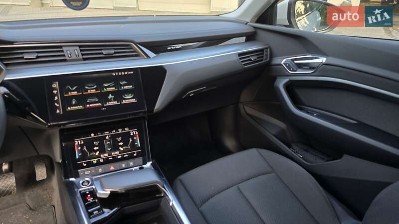 Позашляховик / Кросовер Audi e-tron 2022 в Вінниці фото 13 Позашляховик / Кросовер Audi e-tron 2022 в Вінниці