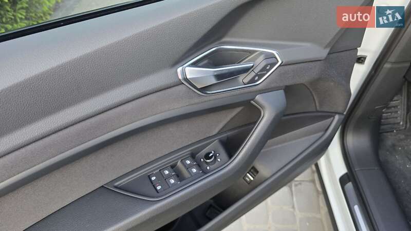 Позашляховик / Кросовер Audi e-tron 2022 в Вінниці фото 16 Позашляховик / Кросовер Audi e-tron 2022 в Вінниці