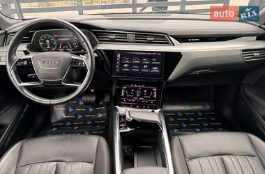 Внедорожник / Кроссовер Audi e-tron 2019 в 