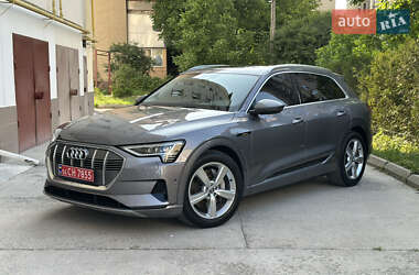 Внедорожник / Кроссовер Audi e-tron 2019 в 