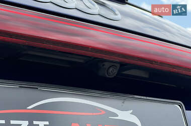 Внедорожник / Кроссовер Audi e-tron 2021 в 