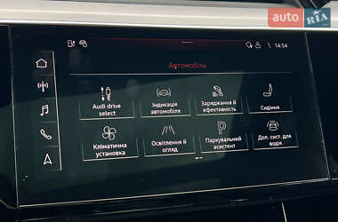 Внедорожник / Кроссовер Audi e-tron 2021 в 