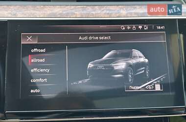 Внедорожник / Кроссовер Audi e-tron 2019 в 