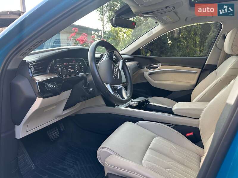 Внедорожник / Кроссовер Audi e-tron 2019 в Днепре